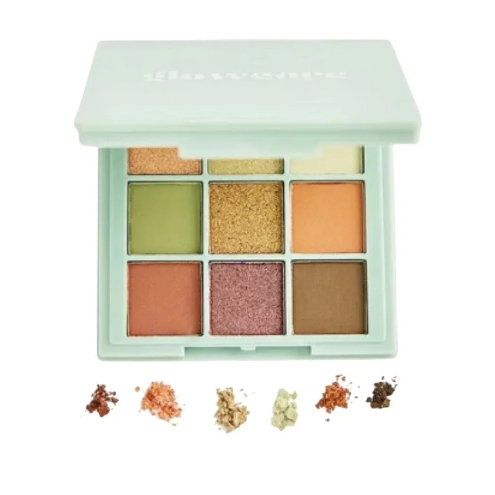 Glowcore Mystic Earth Eyeshadow Palette 9 Shade Velvet Matte Shimmer